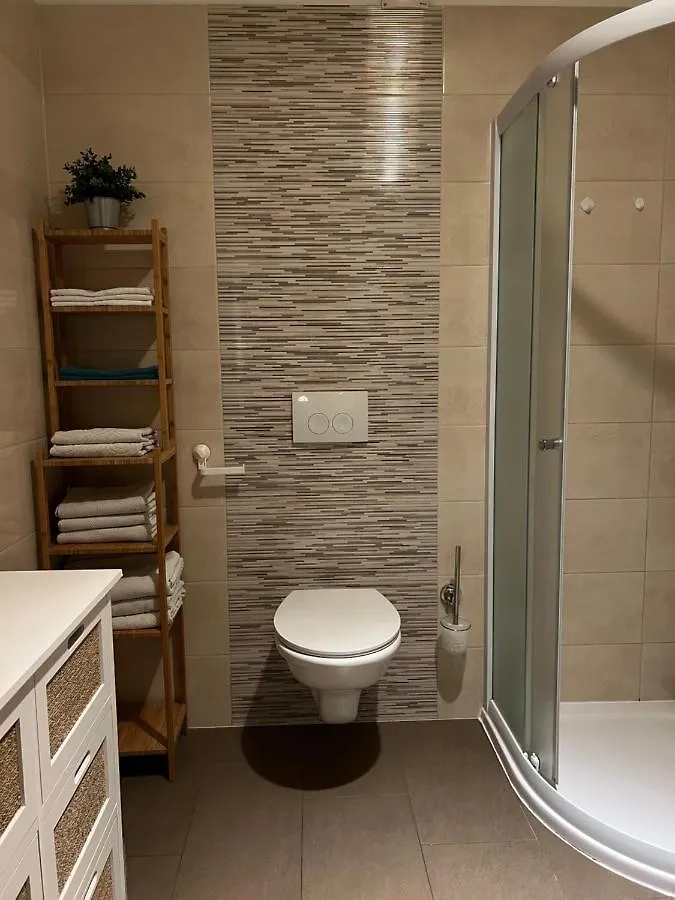 Apartment Dana Near Center With Free Parking Pula